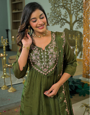 Skylee Women Kurta Pant Dupatta Set