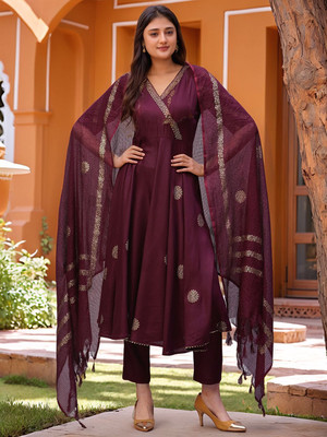 Gosriki Women Kurta Pant Dupatta Set