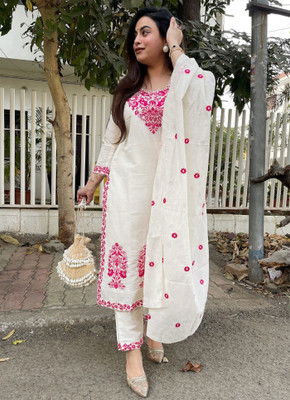 Dwarros Women Kurta Pant Dupatta Set