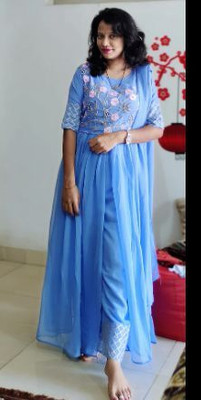 AMALAK Women Kurti Palazzo Dupatta Set