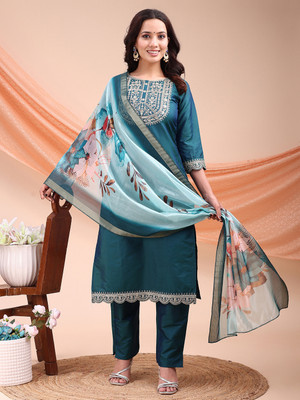 AYUKTA INTERNATIONAL Women Kurti Pant Dupatta Set