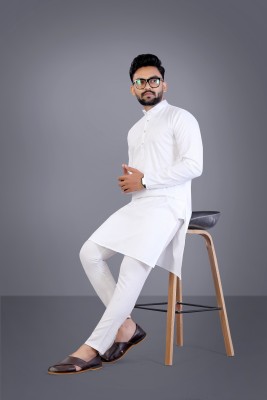 EliteWear Men Solid Straight Kurta(White)