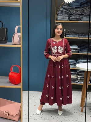 BLEVY Women Kurta Pant Set