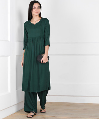eyka Women Solid Straight Kurta(Green)