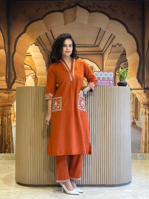 Toflei Women Kurta Palazzo Set