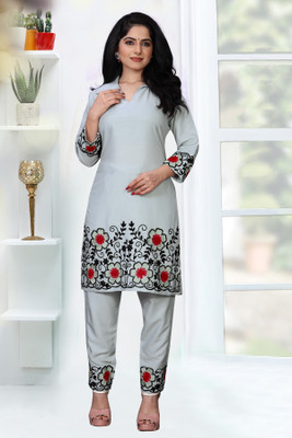 H V COLLECTION Women Kurta Pant Set