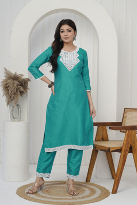saloni creation Women Kurti Pant Set