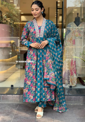 JN LOFTY Women Kurti Pant Dupatta Set