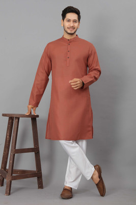 ODD by Poshaak Men Solid Straight Kurta(Brown)