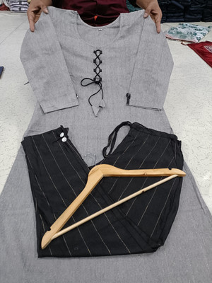 shan Collection Women Kurta Pant Set