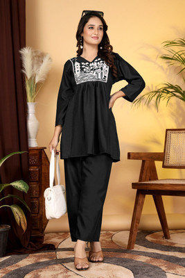 Cute Fellow Women Kurta Pant Set
