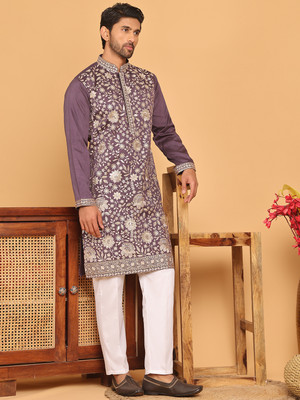 Jompers Men Embroidered Straight Kurta(Purple)
