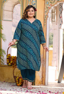 PrettyPlus by Desinoor.com Women Kurta Pant Set