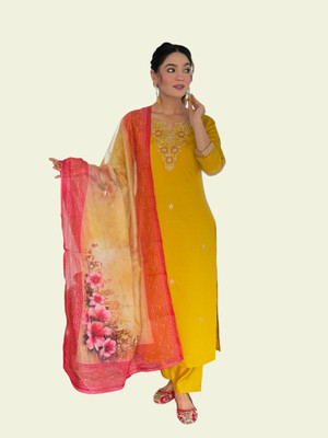 KOTRONS Women Kurti Pant Dupatta Set