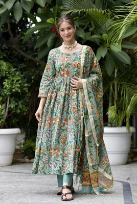 Alvika Women Kurta Pant Dupatta Set