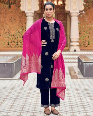 Dwarros Women Kurta Pant Dupatta Set