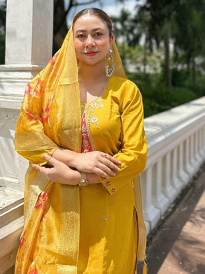 VredeVogel Embroidered Kurta, Trouser/Pant & Dupatta Set