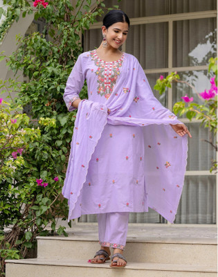 Skylee Women Kurta Pant Dupatta Set
