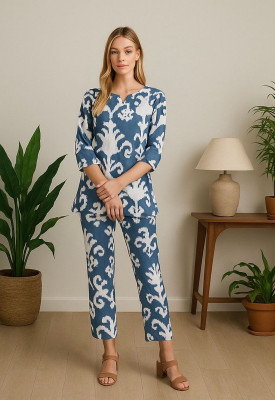 SST FASHIONS Women Kurti Pant Set