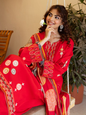 Indo Era Women Kurta Palazzo Dupatta Set
