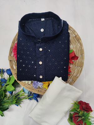 vuriq Men Kurta Pyjama Set