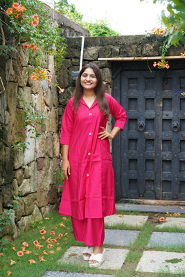 Xenora Women Kurti Pyjama Set