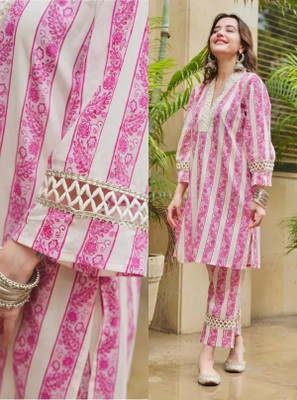 LOOKMARK Women Kurta Pant Set