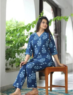 SPYCLASSY Women Kurta Pant Set