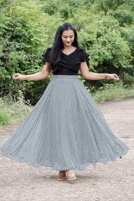 Freydis Women Crop Top Skirt Set