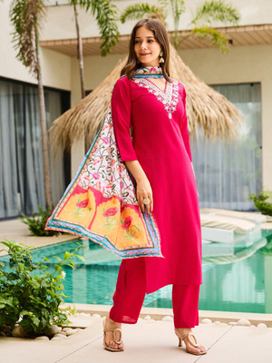 Prime Poster Embroidered Kurta, Trouser/Pant & Dupatta Set
