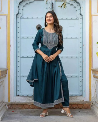 PANJURLI Women Kurti Pant Attached Dupatta Set