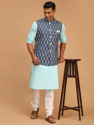 VASTRAMAY Men Kurta Pyjama Ethnic Jacket Set