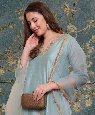 AVANSHEE Women Kurta Pant Dupatta Set