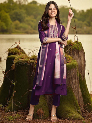 VidRiva CREATION Women Kurti Pant Dupatta Set