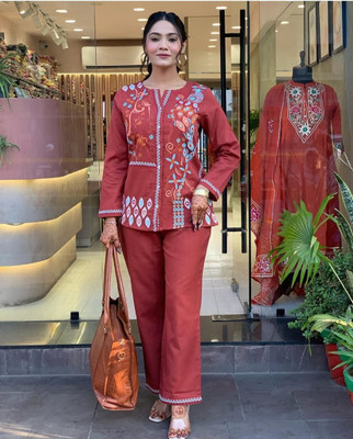 Stirpis Women Kurta Palazzo Set