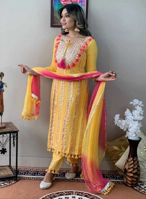 SHEVASTRAM Embroidered Kurta, Trouser/Pant & Dupatta Set