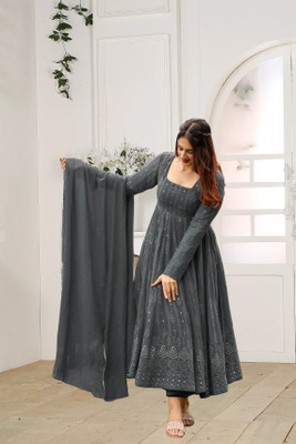 Trijal Fab Women Kurta Dupatta Set