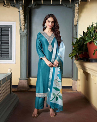 Tasrika Embroidered Kurta, Trouser/Pant & Dupatta Set