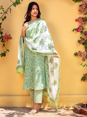 BLUMAIRE Women Kurti Pant Dupatta Set
