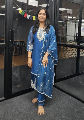 MOKOSH Women Kurta Pant Dupatta Set