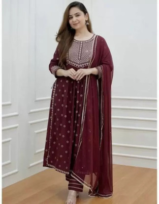 OUTFLOWS Women Kurta Pant Dupatta Set