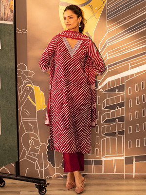 LIBAS Women Kurta Pant Dupatta Set