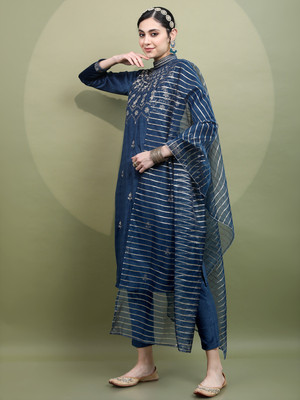 Vishudh Women Kurta Pant Set