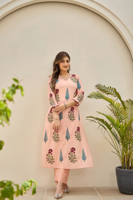 WOOMN Women Kurta Pant Attached Dupatta Set