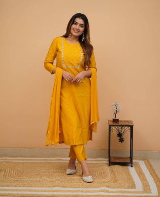 nayan Women Kurti Pant Dupatta Set