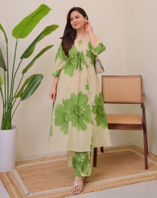 Yash Collections Women Kurti Pant Set