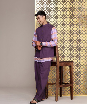 House of Pataudi Men Kurta Pant Ethnic Jacket Set