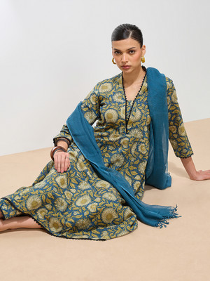 Saanjh Women Kurta Pant Dupatta Set