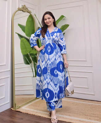 raj collection Women Kurta Pant Set