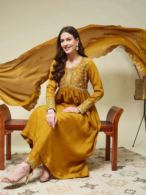 MOKOSH Women Kurta Pant Dupatta Set